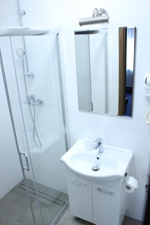 Hotel Colnus Kolno  外观 照片